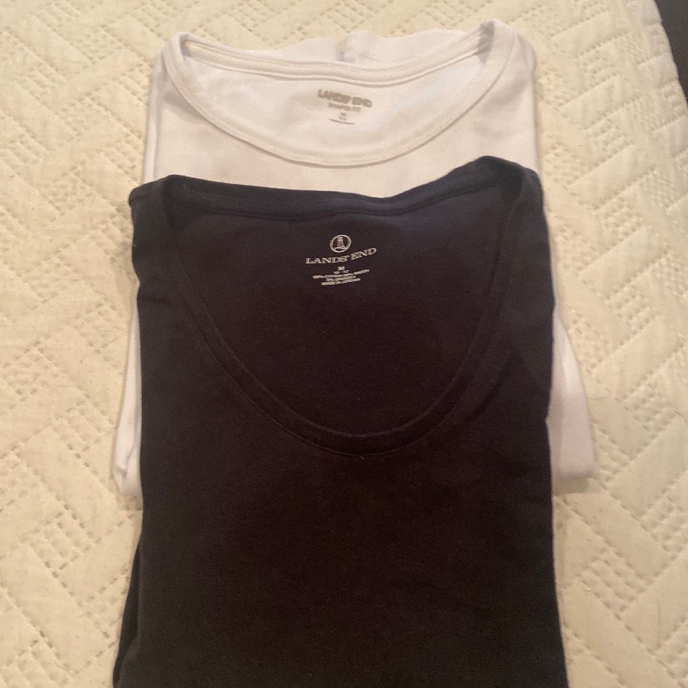 Short sleeve tees